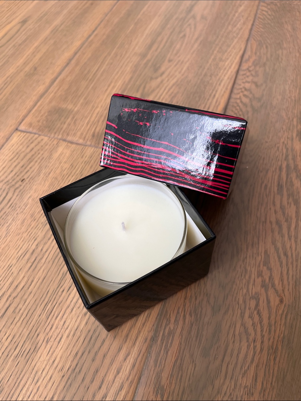 Brand New 5oz Burn Scented Candle Asian Pear Persimmon